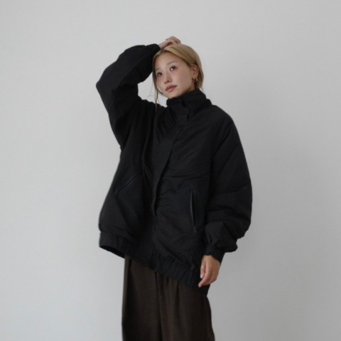 レディース　止水ジップ使いブルゾン(hideka)