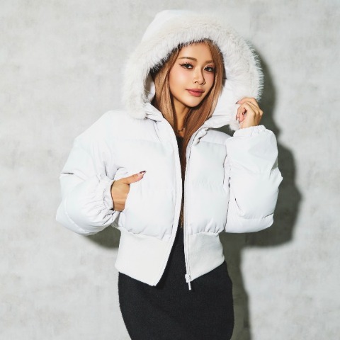 レディース　中綿ファーフーディブルゾン（かとみか）