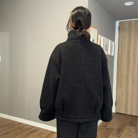 レディース　シープ調ボアスタンドブルゾン（ammy）