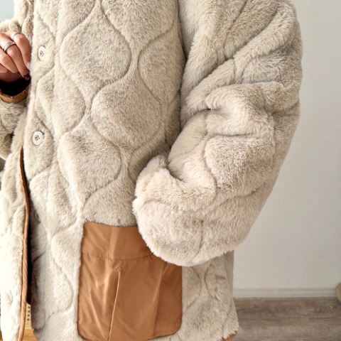 レディース　リバーシブルジャケット（MAYO）