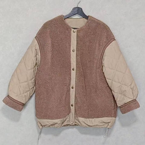 レディース　キルト切替ボアジャケット（ちゃな）