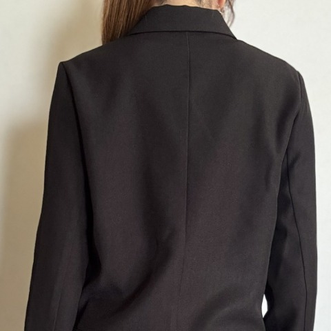 レディース　テーラードジャケット（yurika）