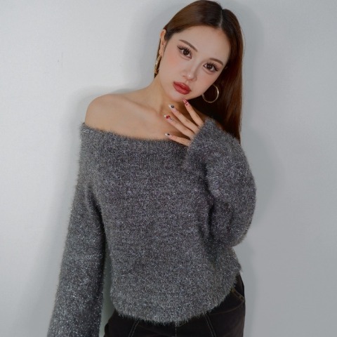レディース　ラメフェザーニットプルオーバー（樽井みか）