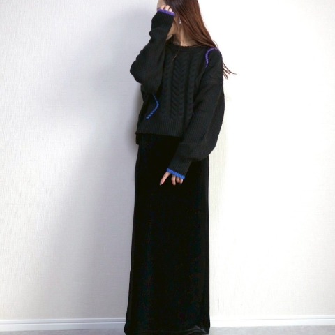 レディース　ステッチ使いケーブル柄ニットプルオーバー（pen）