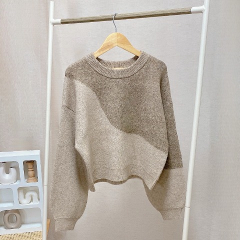 レディース　【低身長さん向け】ウェーブ柄ニットプルオーバー（akane）