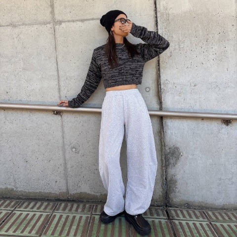 レディース　クロップド丈ニットプルオーバー（kaoru）
