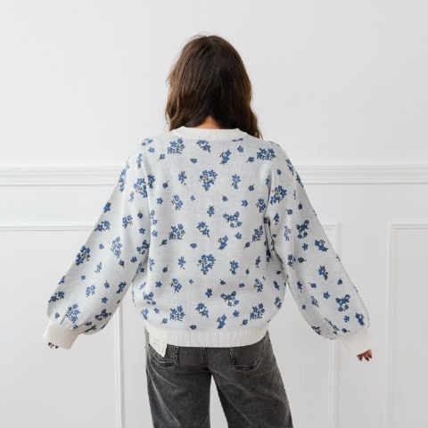 レディース　花柄ニットプルオーバー(yuki×Taiyou)