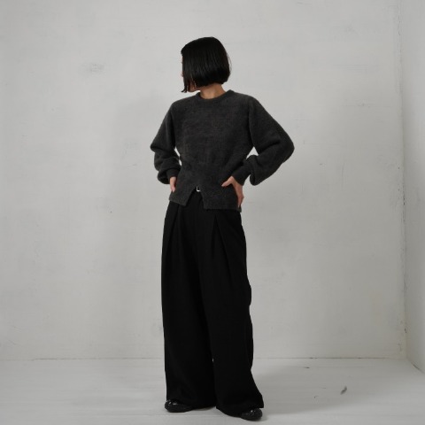 レディース　フェザーヤーン裾スリットニットプルオーバー（natsuki）