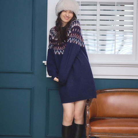 レディース　求心柄ニットワンピース（2PINK）