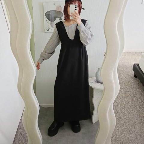 レディース　ネックウェーブニットプルオーバー（りんご）