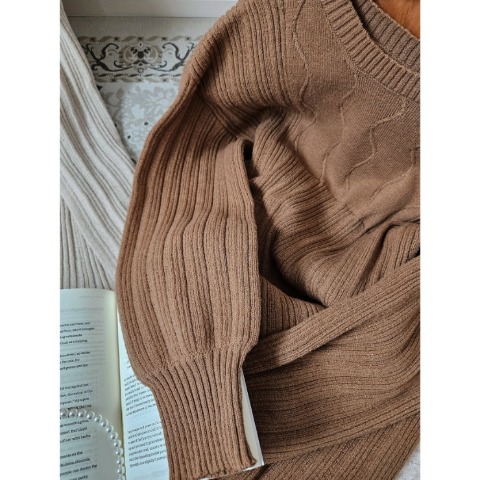 レディース　編地切り替えニットワンピース（yuu）