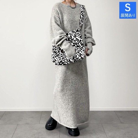 レディース　ニットワンピース（yumi）