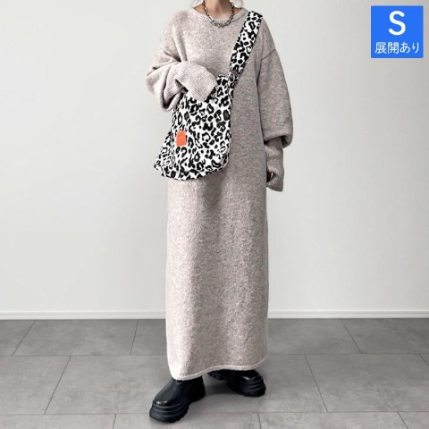 レディース　ニットワンピース（yumi）