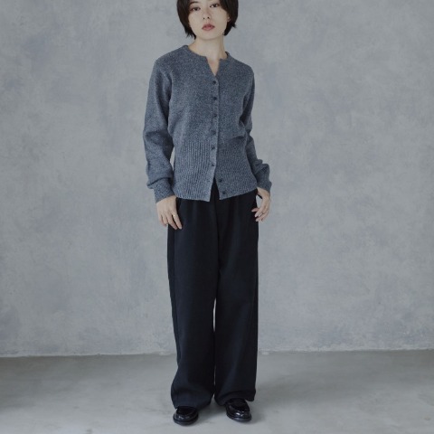レディース　ニットカーディガン（megumi）