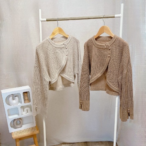 レディース　短丈ニットカーディガン（akane）