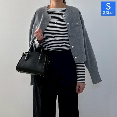 レディース　ゴールドボタンニットカーディガン（misato）