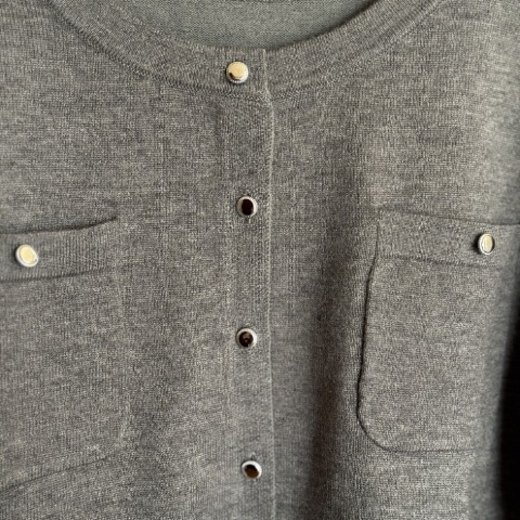 レディース　ニットカーディガン（yurika）