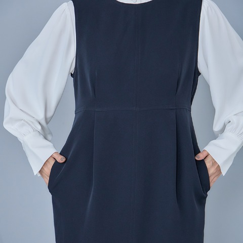 レディース　ワンピース（田中里奈）