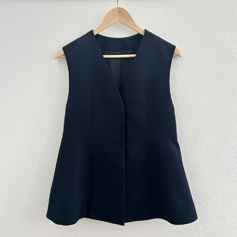 レディース　ジレ（ririka）