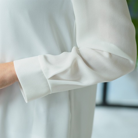 レディース　ブラウス（どこでもっと！）