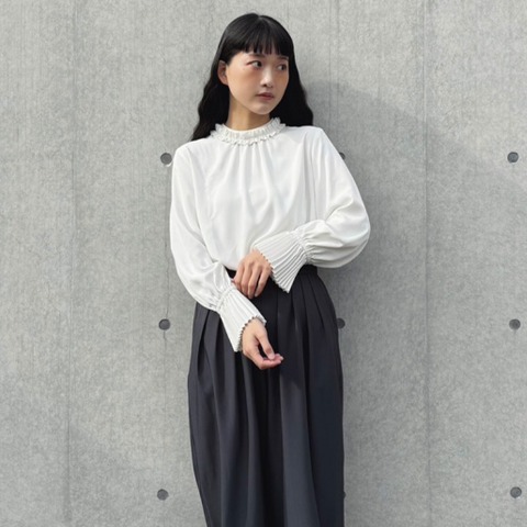 レディース　ブラウス（早川ちひろ）