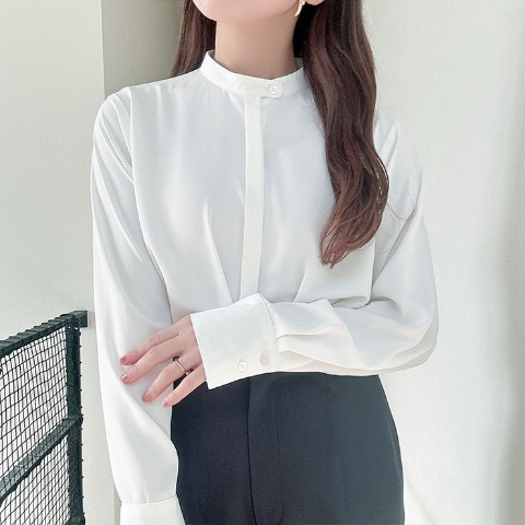 レディース　ブラウス（ririka）