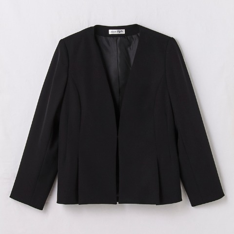 レディース　スーツ（Hina）