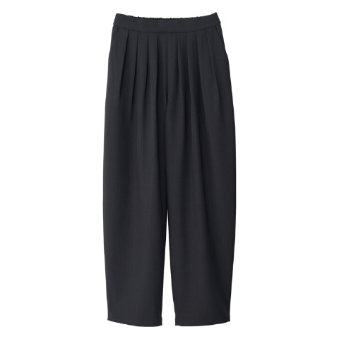 レディース　パンツ（早川ちひろ）