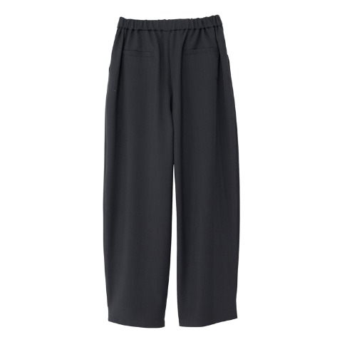 レディース　パンツ（早川ちひろ）