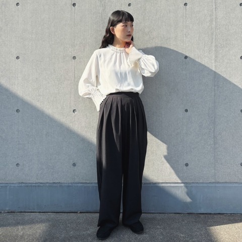 レディース　パンツ（早川ちひろ）