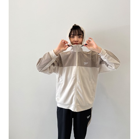 レディース　ジャケット（Reebok）