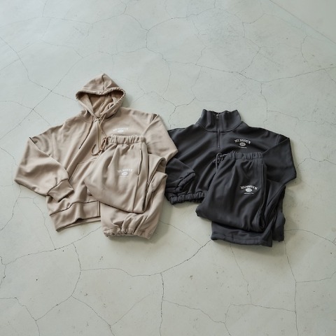 レディース　パーカ（田中里奈／FIBER HEAT ACTIVE）