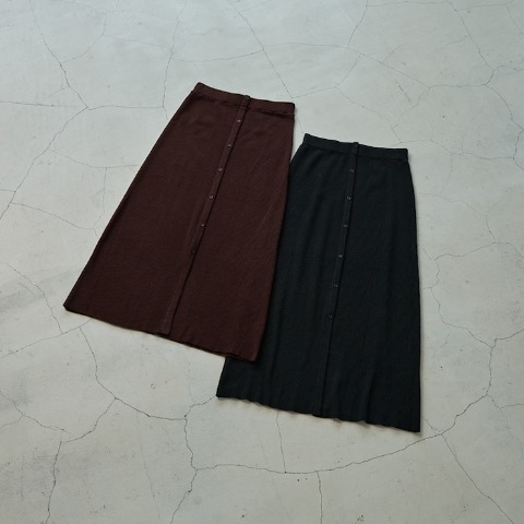 レディース　ナロースカート（田中里奈）