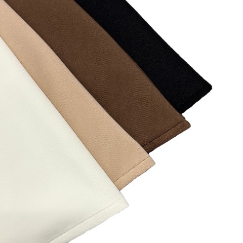 レディース　フレアスカート（西山茉希）