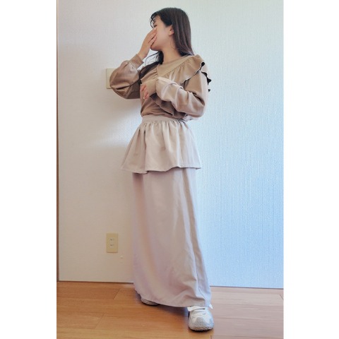 レディース　ビスチェ付きスカート（きなこっこ）