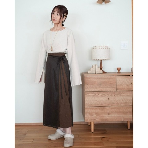 レディース　オーバースカート付ナロースカート（marika）