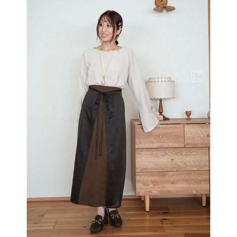 レディース　オーバースカート付ナロースカート（marika）