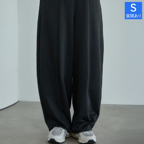 レディース　コクーンパンツ（田中里奈）