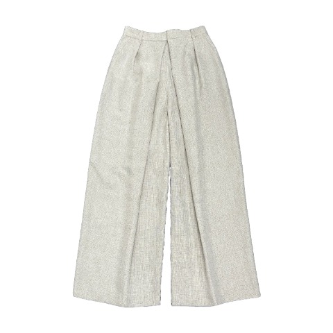 レディース　ワイドパンツ（西山茉希）