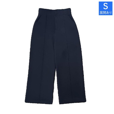 レディース　ストレートパンツ（西山茉希）