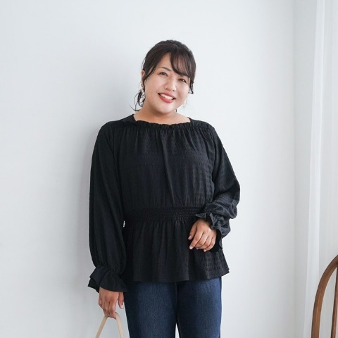 レディース　シャーリングプルオーバー(Hina)