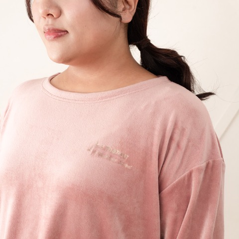 レディース　トレーナー（ホカロン×Hina）