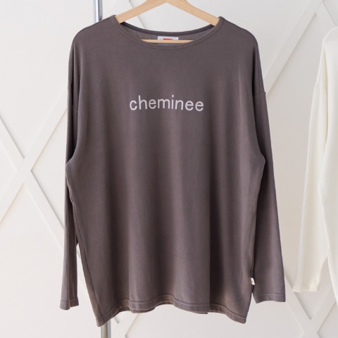 レディース　ロングTシャツ（ホカロン×Hina）