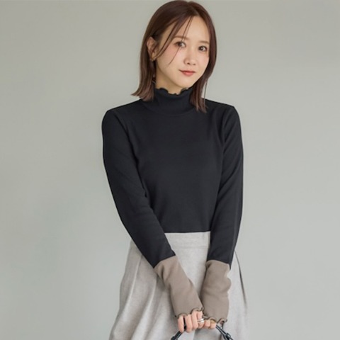 レディース　袖配色プルオーバー（田中里奈）