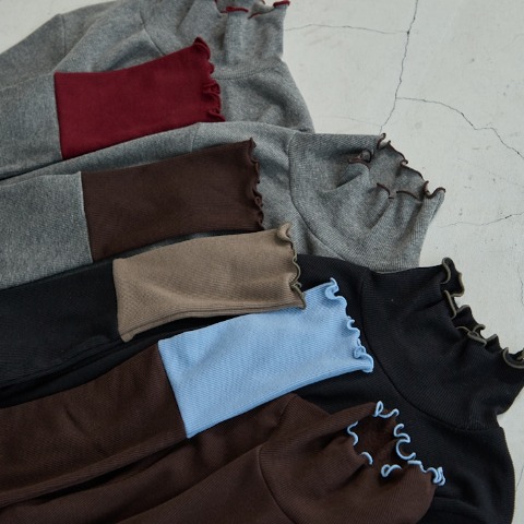 レディース　袖配色プルオーバー（田中里奈）