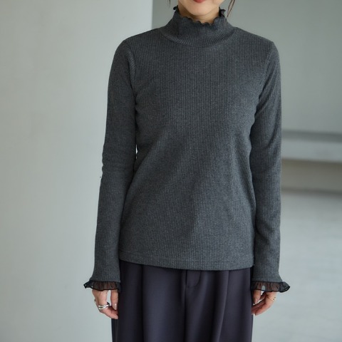 レディース　プルオーバー（田中里奈）