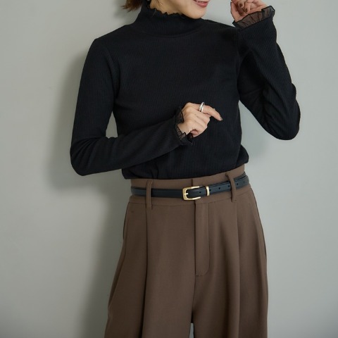 レディース　プルオーバー（田中里奈）