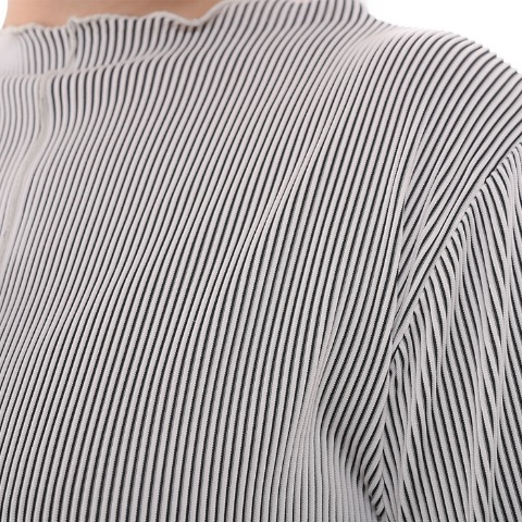 レディース　プリーツメロープルオーバー（Komachi）