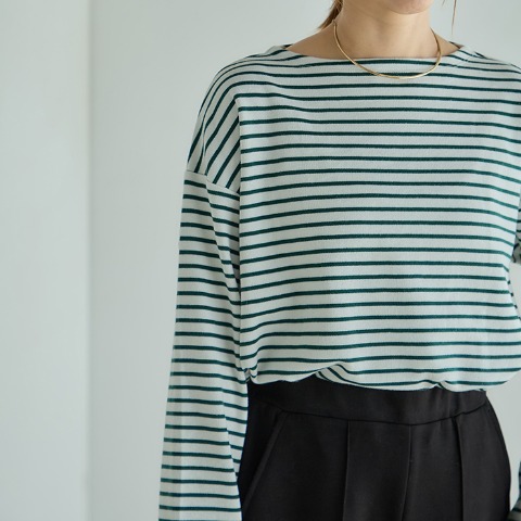 レディース　プルオーバー（田中里奈)