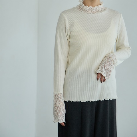 レディース　プルオーバー（田中里奈)